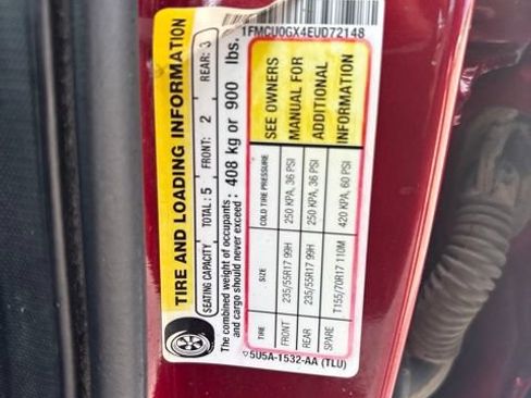 Used 2014 Ford Escape SE FWD image 21