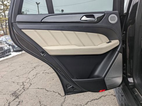 Used 2016 Mercedes-Benz GLE 63 AMG S image 40