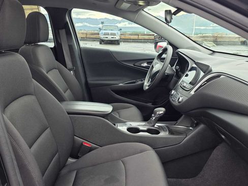 Certified 2024 Chevrolet Malibu LT FWD image 11