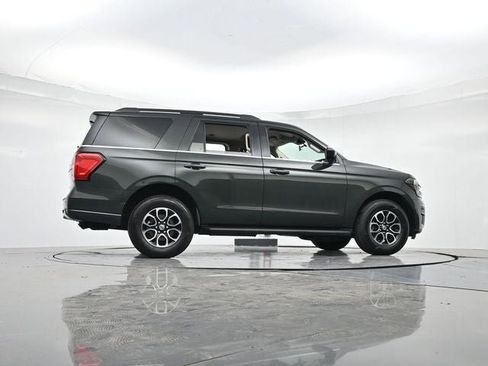Used 2023 Ford Expedition XL image 32