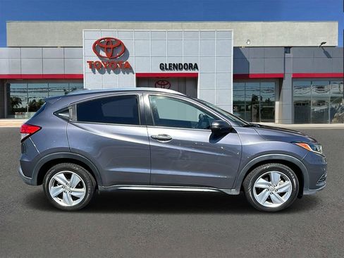 Used 2019 Honda HR-V EX image 2