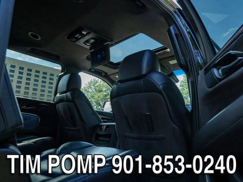 Used 2020 Cadillac Escalade ESV Platinum AWD/4WD image 19