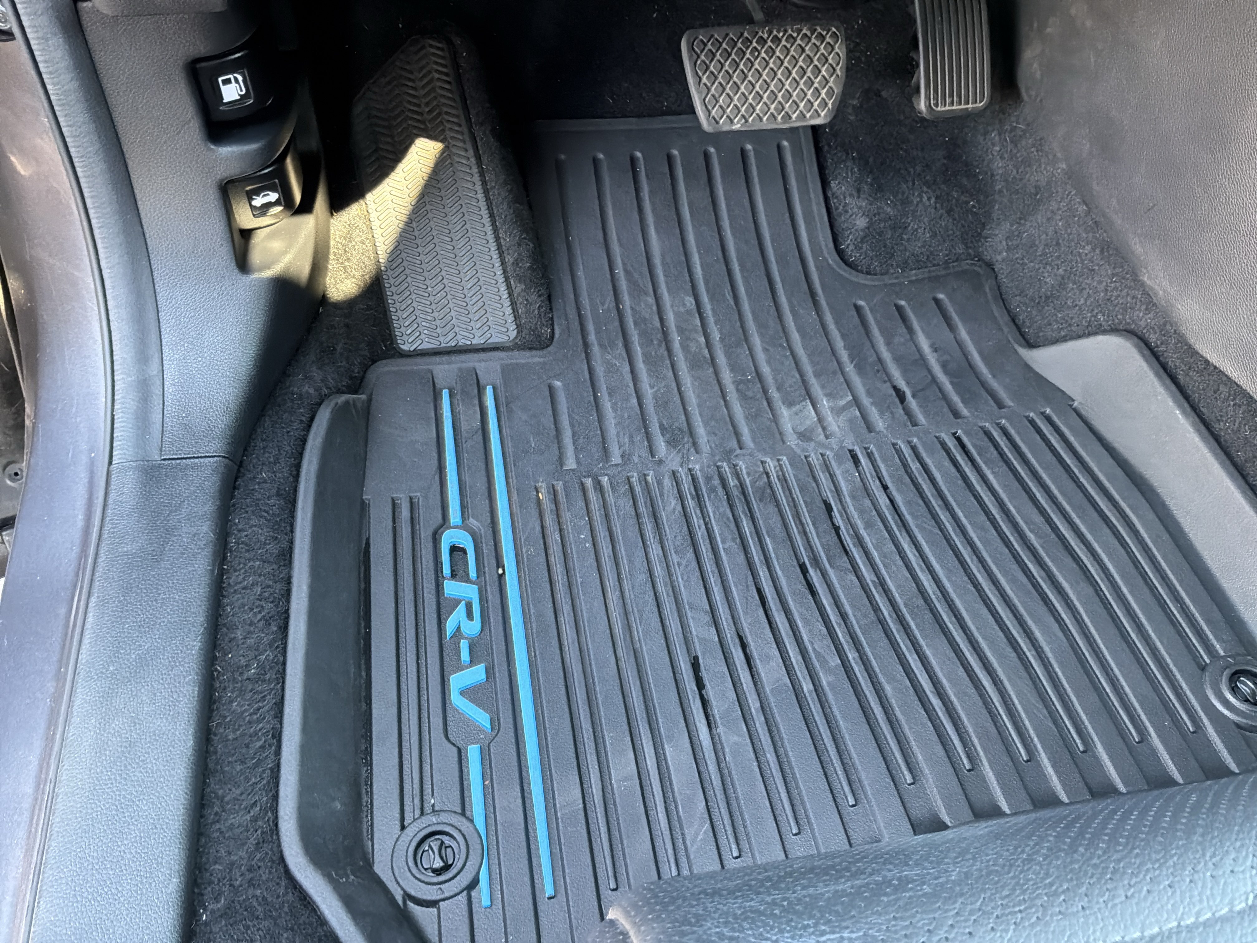 Used 2021 Honda CR-V EX-L image 17