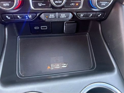 Used 2023 Chevrolet Tahoe Premier image 32