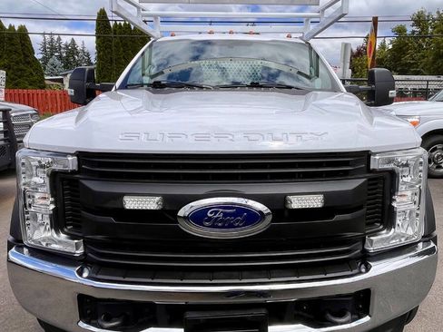 Used 2018 Ford F450 XL w/ Power Equipment Group AWD/4WD image 8