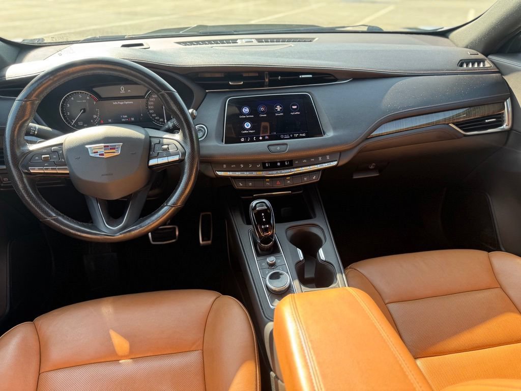 Used 2023 Cadillac XT4 Sport AWD/4WD image 10