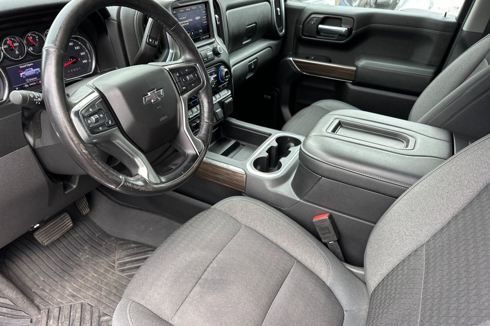 Used 2020 Chevrolet Silverado 1500 RST AWD/4WD image 10