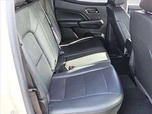 Used 2024 Chevrolet Colorado Trail Boss image 17