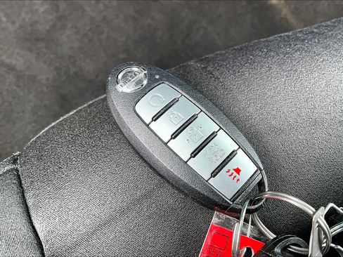 Used 2022 Nissan Altima 2.5 SV image 15