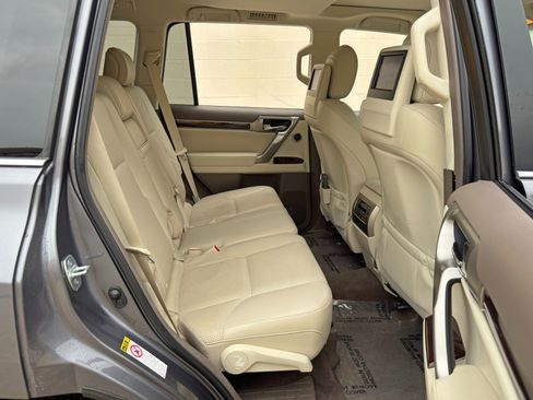 Used 2015 Lexus GX 460 Luxury AWD/4WD image 45
