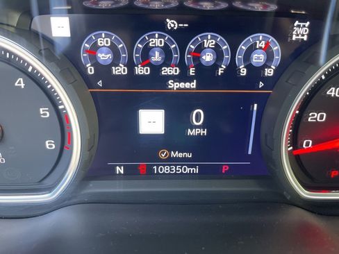 Used 2020 Chevrolet Silverado 1500 High Country w/ Technology Package image 23