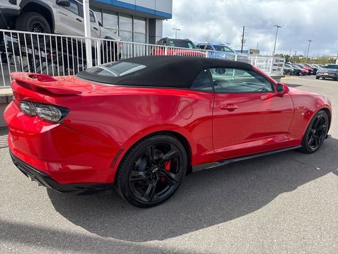 Used 2023 Chevrolet Camaro SS RWD image 5