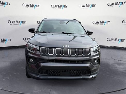 Used 2022 Jeep Compass Latitude AWD/4WD image 8