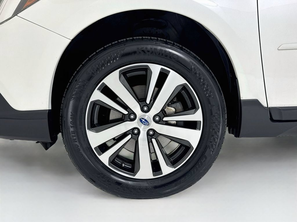 Used 2019 Subaru Outback 2.5i Limited AWD/4WD image 30