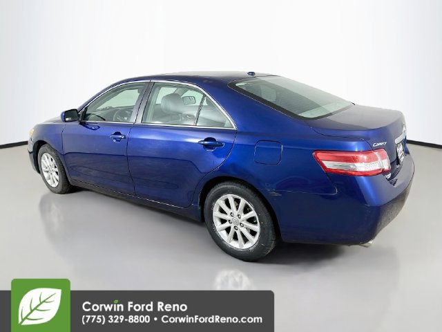 Used 2011 Toyota Camry XLE FWD image 5