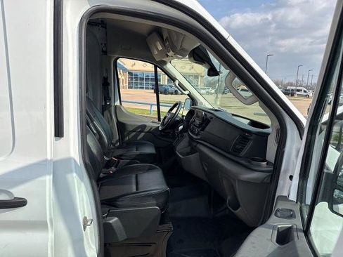Certified 2023 Ford Transit 250 Medium Roof image 13