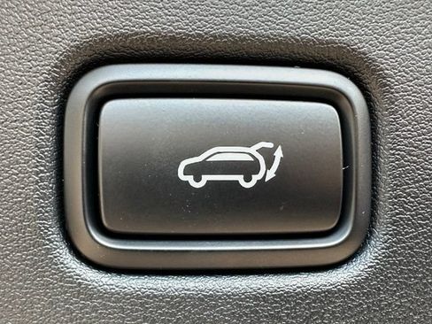 Used 2024 Kia EV6 Wind AWD/4WD image 9