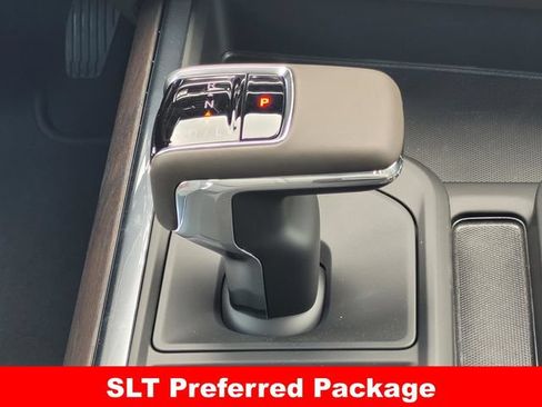 New 2026 GMC Sierra 1500 SLT AWD/4WD image 15