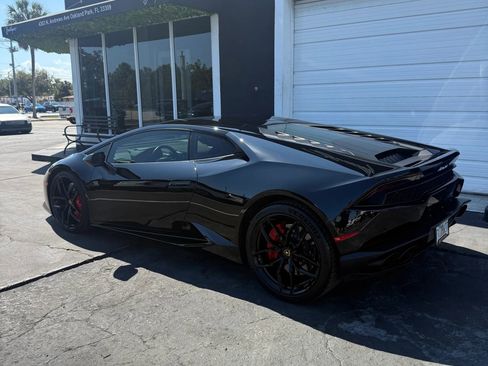 Used 2015 Lamborghini Huracan LP 610-4 image 4