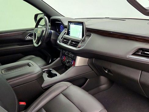 Used 2022 Chevrolet Tahoe LT w/ Luxury Package AWD/4WD image 24
