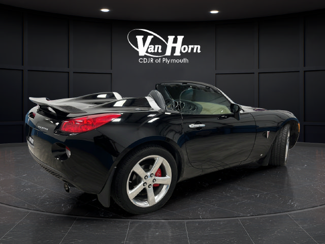 Used 2006 Pontiac Solstice Convertible w/ Premium Package RWD image 7