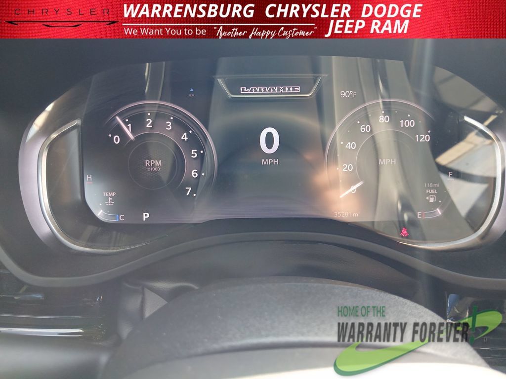 Used 2025 RAM 1500 Laramie AWD/4WD image 16
