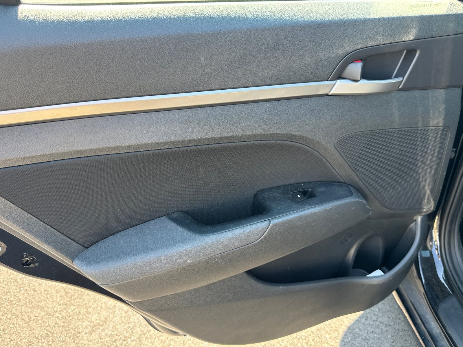Used 2018 Hyundai Elantra SEL FWD image 19