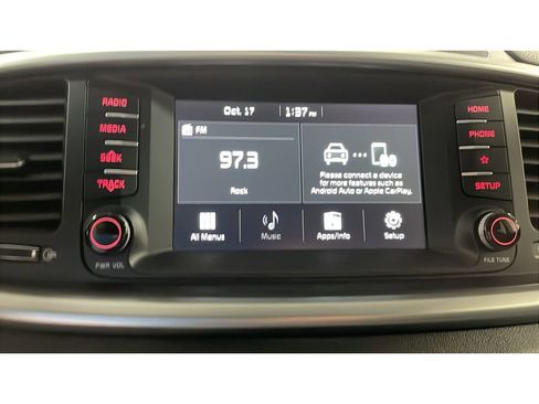 Used 2019 Kia Sorento FWD image 9