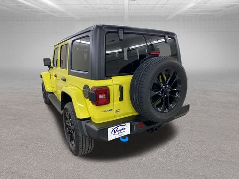 Used 2023 Jeep Wrangler Unlimited Sahara w/ Cold Weather Group image 10