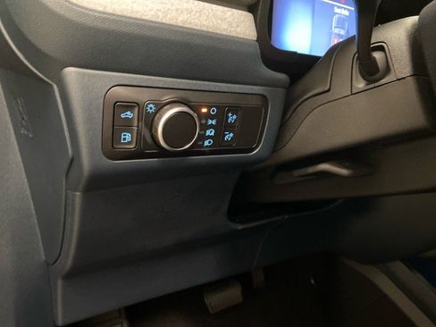 New 2025 Ford Maverick XLT image 16