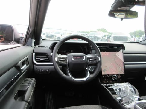 New 2027 GMC Terrain Elevation w/ Black Edition FWD image 11