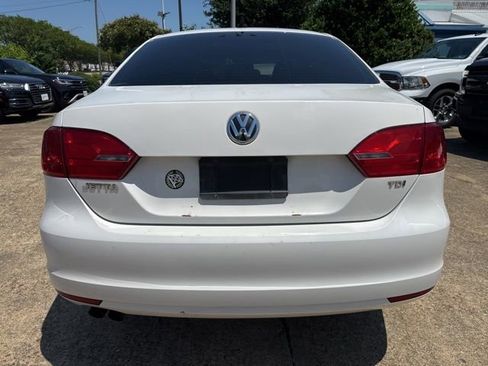 Used 2012 Volkswagen Jetta TDI FWD image 6