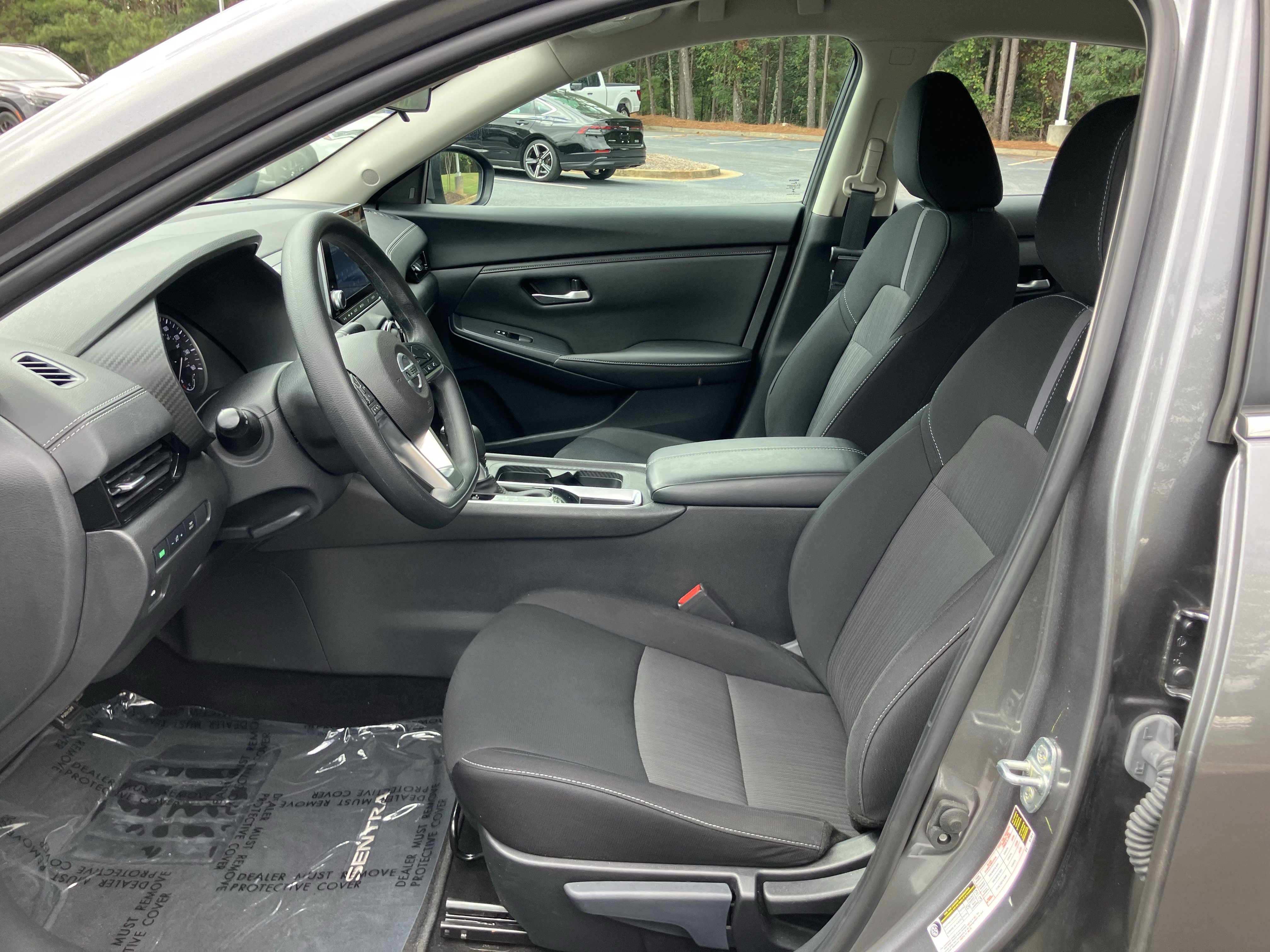 Used 2023 Nissan Sentra SV FWD image 16