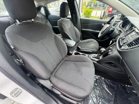 Used 2015 Dodge Dart SXT FWD image 19