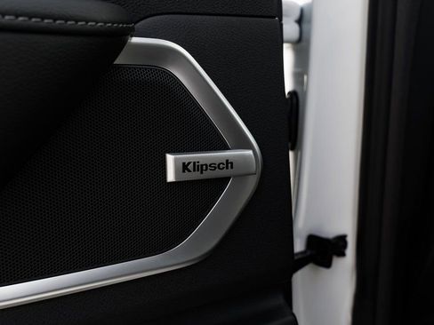 New 2026 Nissan Armada Platinum image 19