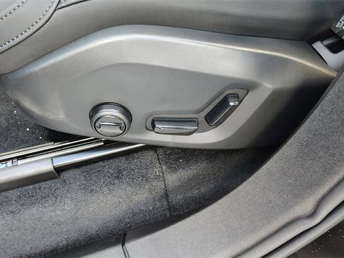 New 2026 Volvo XC90 B6 Plus image 11