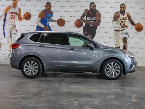 Used 2020 Buick Envision Essence FWD image 18