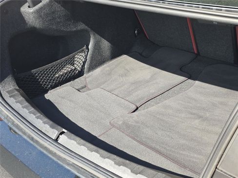 Used 2025 BMW 330i Sedan image 8