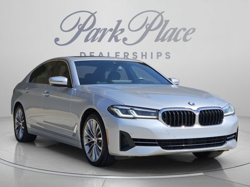 Used 2021 BMW 540i w/ Convenience Package RWD image 8