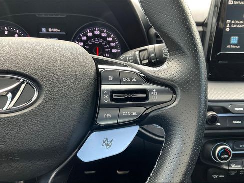 Used 2020 Hyundai Veloster N w/ Performance Package image 8