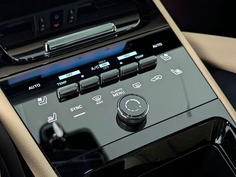 New 2026 Porsche Cayenne AWD/4WD image 34