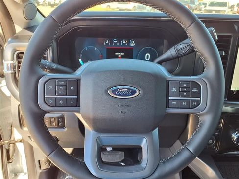 New 2026 Ford F250 Lariat w/ FX4 Off-Road Package image 25