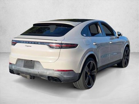 Used 2021 Porsche Cayenne Coupe AWD/4WD image 5