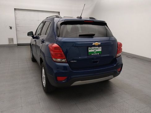 Used 2020 Chevrolet Trax LT FWD image 6