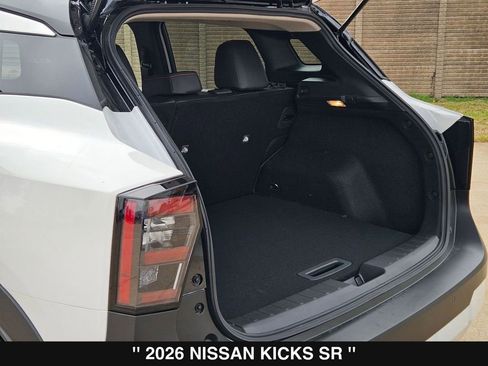 New 2026 Nissan Kicks SR FWD image 26