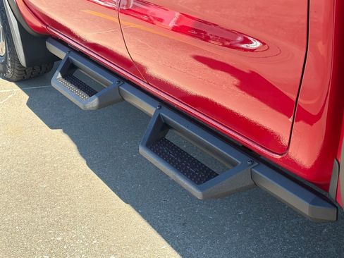 New 2026 Nissan Frontier PRO-4X image 9