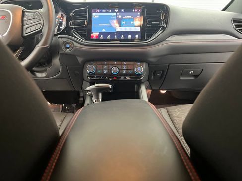 Used 2026 Dodge Durango GT RWD image 47