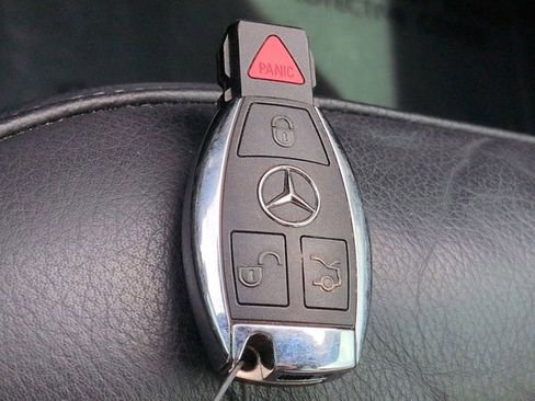 Certified 2018 Mercedes-Benz GLS 550 4MATIC image 30