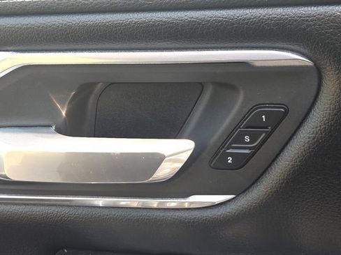 Used 2020 RAM 1500 Laramie w/ Sport Appearance Package AWD/4WD image 19