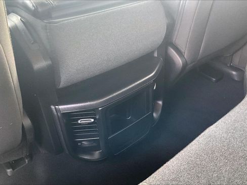 Used 2019 RAM 1500 Tradesman AWD/4WD image 32